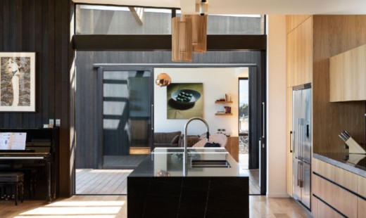 Halliday House - Kitchen sliding doors