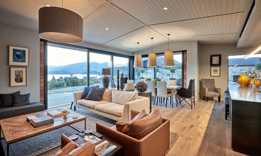 Schist House - lounge